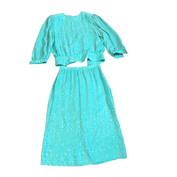 Vintage silk 2 piece set - Picture 8 of 12